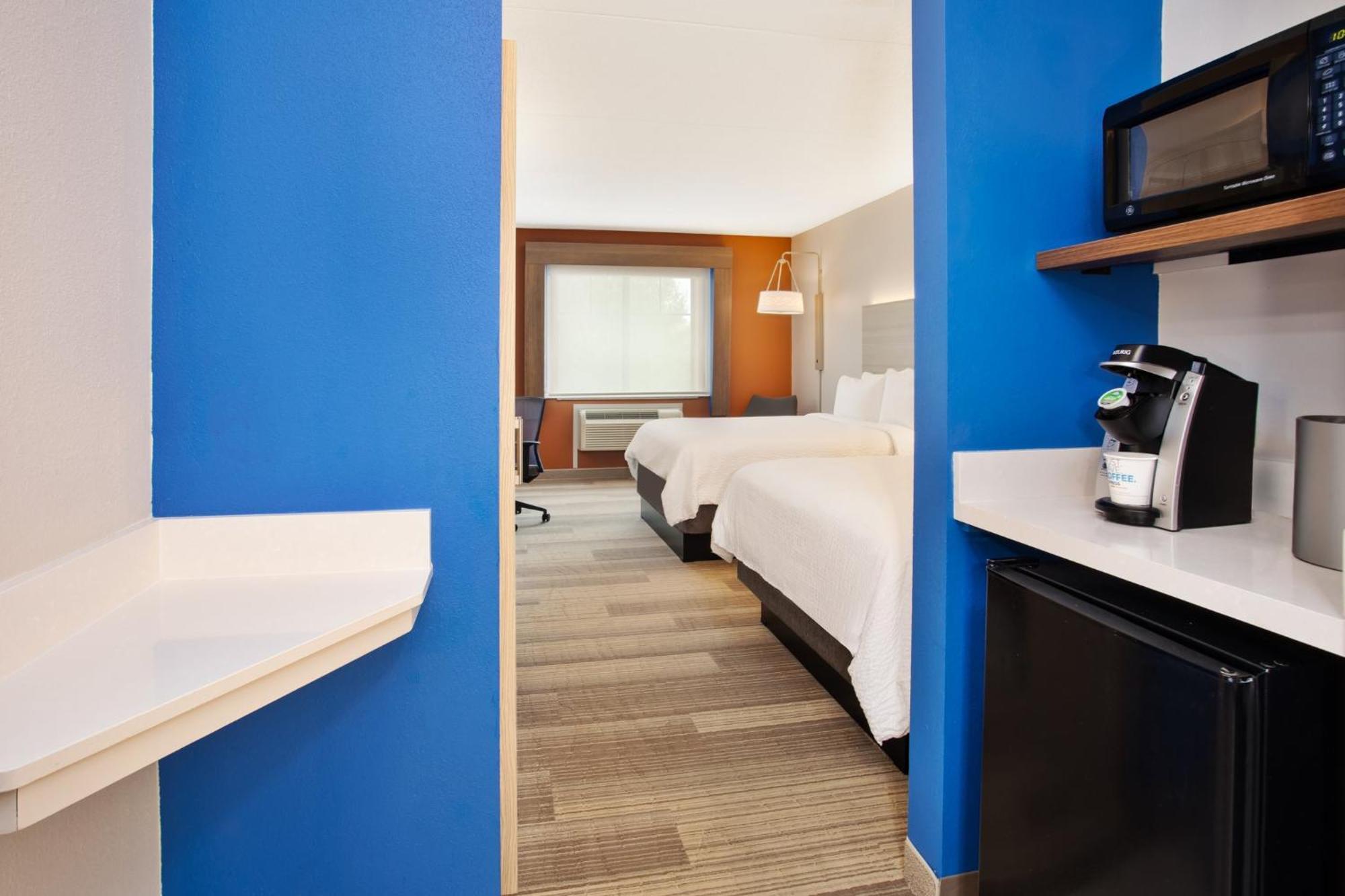 Holiday Inn Express Hotel & Suites Rochester Webster By Ihg Esterno foto