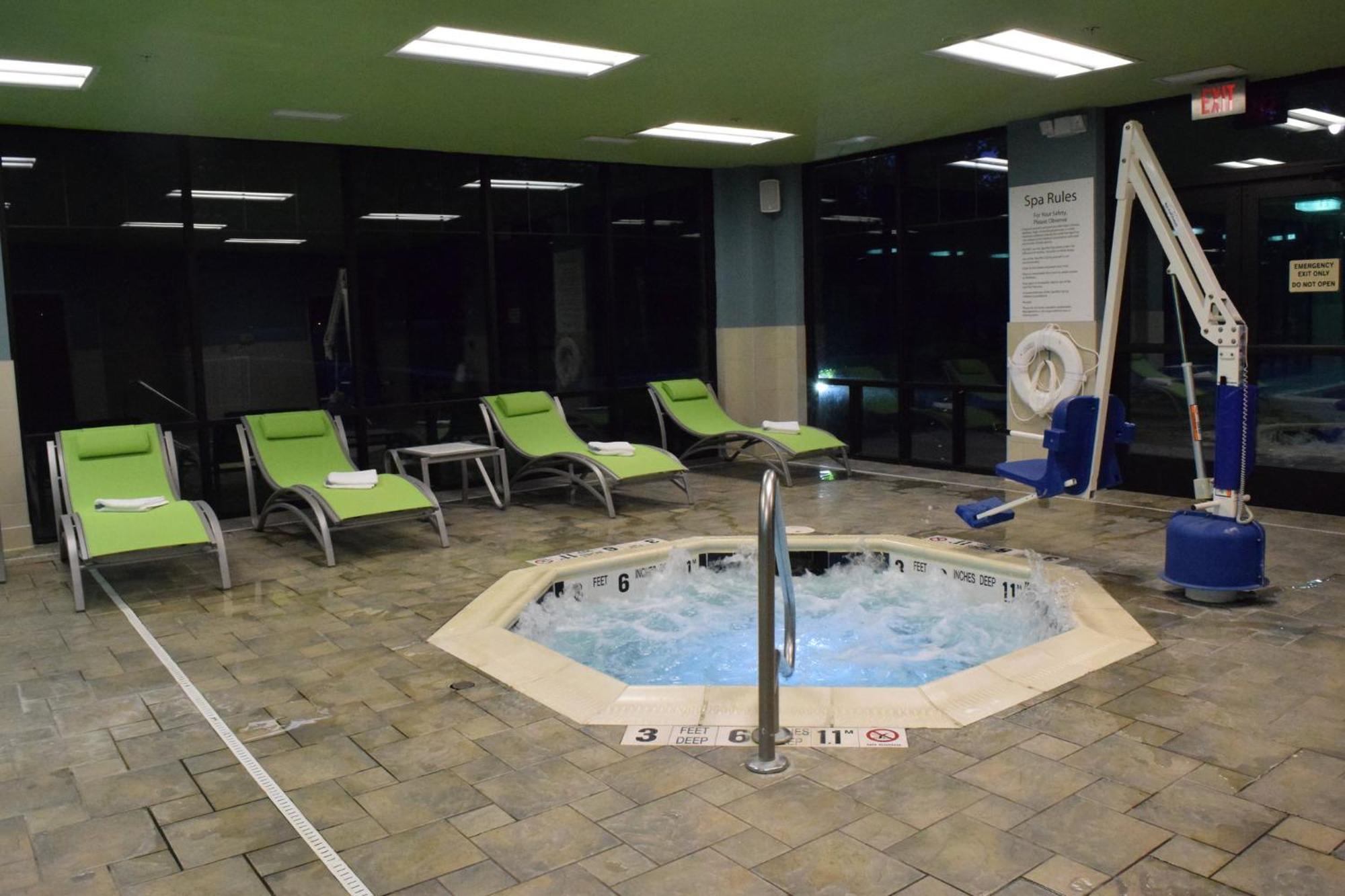 Holiday Inn Express Hotel & Suites Rochester Webster By Ihg Esterno foto