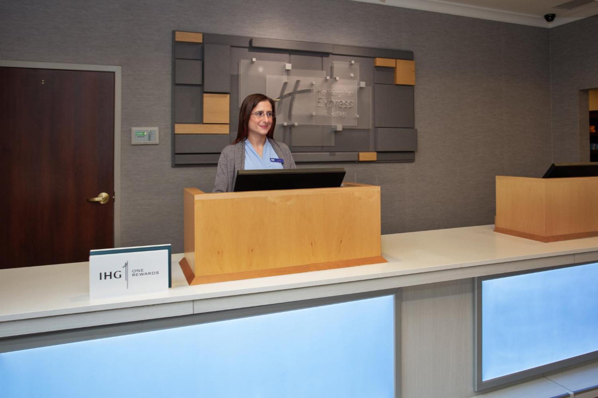 Holiday Inn Express Hotel & Suites Rochester Webster By Ihg Esterno foto