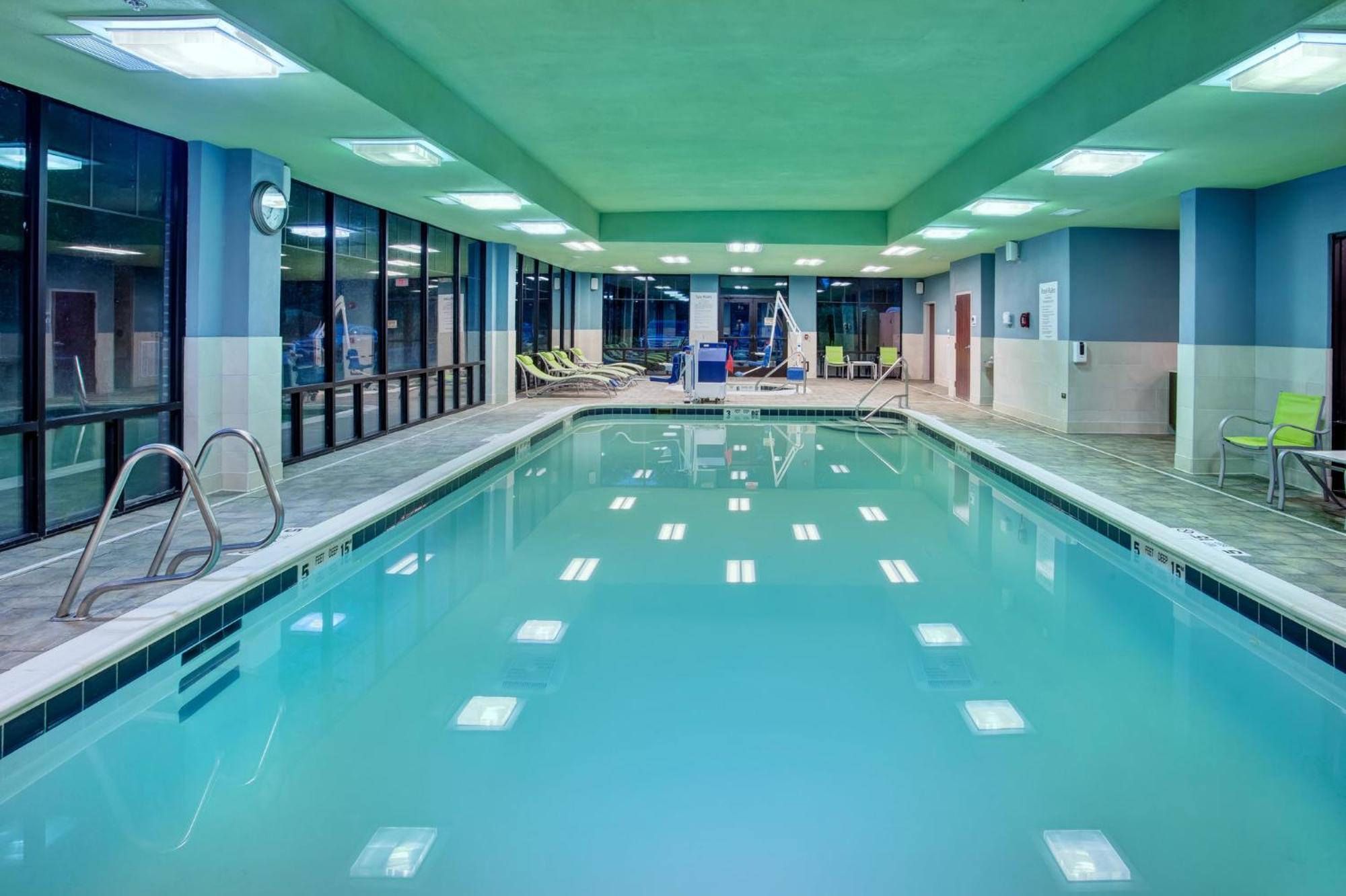 Holiday Inn Express Hotel & Suites Rochester Webster By Ihg Esterno foto